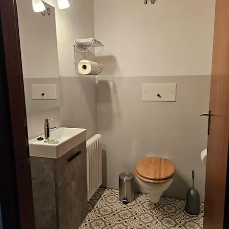 아파트 Grosse Am Waldrand 쇠나우